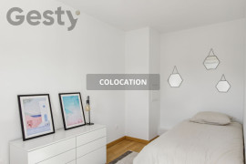 
                                                                                        Colocation
                                                                                         COLOCATION – SUPERBE T5 MEUBLÉ AVEC TERRASSE