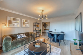 
                                                                                        Vente
                                                                                         Colocation supérieure, rénové, balcon, rentabilité