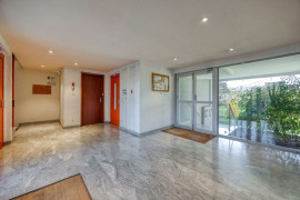 
                                                                                        Vente
                                                                                         Colocation supérieure, rénové, balcon, rentabilité