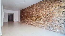 
                                                                                        Location
                                                                                         Commerce/Bureau  - Commerce - Bail Commercial  - Studio  - 58.68 m²