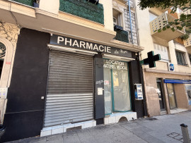 
                                                                                        Vente
                                                                                         Commerce/Bureau  - Murs commerciaux  - 70.0 m²
