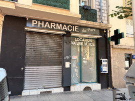 
                                                                                        Vente
                                                                                         Commerce/Bureau  - Murs commerciaux  - 70.0 m²