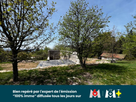 
                                                                                        Vente
                                                                                         Corps de ferme isolé à rénover