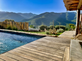 
                                                                                        Vente
                                                                                         CORSE DU SUD VILLA 320 M² VUE DOMINANTE