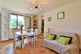 
                                                                                        Location de vacances
                                                                                         COTE D’AZUR GITES 4**** EN VILLA DÈS 249€/SEM