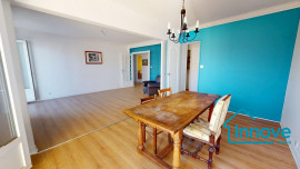 
                                                                                        Vente
                                                                                         Côte Pavée - Bel appartement familial avec extérieur