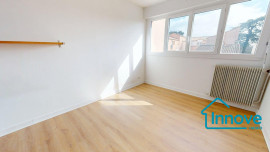 
                                                                                        Vente
                                                                                         COTE PAVEE - Grand T2 avec extérieur