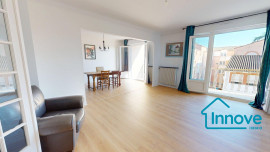 
                                                                                        Vente
                                                                                         COTE PAVEE - T4 traversant avec grand balcon et box