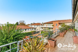 
                                                                                        Vente
                                                                                         Côte Pavée - T5 - 4ch -2 terrasses-2 gar. boxés