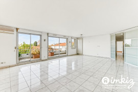 
                                                                                        Vente
                                                                                         Côte Pavée - T5 - 4ch -2 terrasses-2 gar. boxés