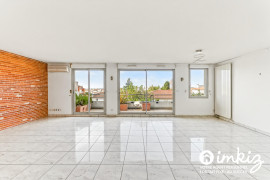 
                                                                                        Vente
                                                                                         Côte Pavée - T5 - 4ch -2 terrasses-2 gar. boxés