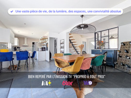 
                                                                                        Vente
                                                                                         Coup de cœur – Maison familiale  avec piscine