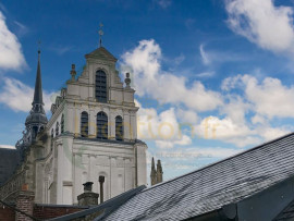 
                                                                                        Location
                                                                                         Dans une résidence sécurisée, studio meublé de 24m2