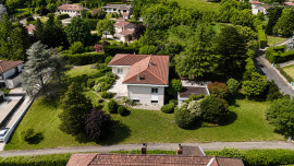 
                                                                                        Vente
                                                                                         DARDILLY LE HAUT – PROPRIÉTÉ DE CARACTÈRE AVEC VUE PANORAMIQUE SUR LYON