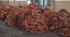 Bricolage
Déchets de cuivres en câble dénudé