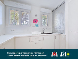 
                                                                                        Vente
                                                                                         Demeure aux portes de Tours - 245m2 - double garage- Caves- Dépendance