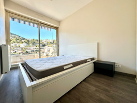 Vente
DERNIER ÉTAGE - 2P DE 44M2 - ROQUEBRUNE CAP MARTIN