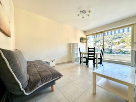 Vente
DERNIER ÉTAGE - 2P DE 44M2 - ROQUEBRUNE CAP MARTIN