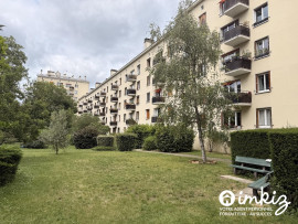
                                                                                        Vente
                                                                                         Dernier étage – 4 chambres – Résidence familiale