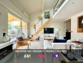 Vente
Dernier étage avec terrasse et aperçu mer