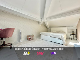 Vente
Dernier étage avec terrasse et aperçu mer