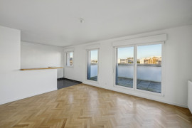 Vente
Dernier étage familial 4 pièces avec terrasse !
