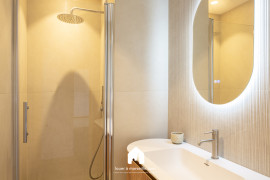 
                                                                                        Location
                                                                                         Design Saint Anne