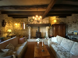 Vente
Deux belles maisons en pierre avec de très jolies