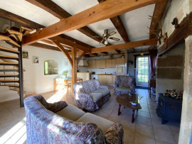 Vente
Deux belles maisons en pierre avec de très jolies