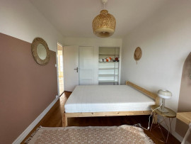 
                                                                                        Colocation
                                                                                         Deux chambres disponibles dans cet appartement entièrement meublé et rénové à Villeurbanne