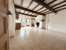 
                                                                                        Vente
                                                                                         Deux maisons d'habitations