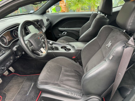 Voiture
Dodge Challenger scatpack 392 Hemi