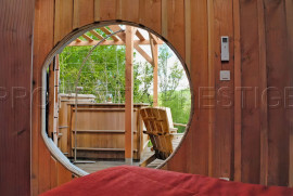 
                                                                                        Vente
                                                                                         DOMAINE LUXUEUX D'HEBERGEMENTS INSOLITES EN PERIGORD