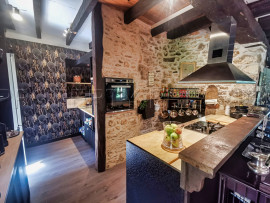 Vente
DORDOGNE LOGIS MOULIN A EAU 8 HA