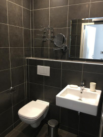 
                                                                                        Location
                                                                                         Dragon 4