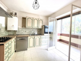 
                                                                                        Vente
                                                                                         Draguignan Appartement 85 m2 env 4 pièce(s) Belle vue, Terrasse, Parking, Cave