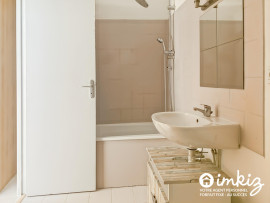 
                                                                                        Vente
                                                                                         Duplex 2 pièces avec balcon, cave et parking