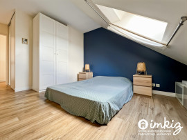
                                                                                        Vente
                                                                                         Duplex 99m² rénové, terrasse - climatisé - 2 boxes