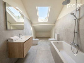
                                                                                        Vente
                                                                                         Duplex dernier étage à La Varenne