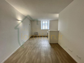 
                                                                                        Location
                                                                                         Duplex en coeur de ville