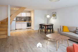 
                                                                                        Location
                                                                                         DUPLEX EN VILLE avec extérieur