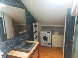 
                                                                                        Location
                                                                                         Duplex, esprit loft aux portes de Nantes.