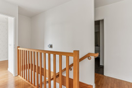 
                                                                                        Vente
                                                                                         Duplex familial au dernier étage avec terrasse