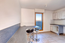 Vente
Duplex familial au dernier étage avec terrasses !