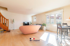 
                                                                                        Vente
                                                                                         Duplex familial lumineux au cœur des commerces