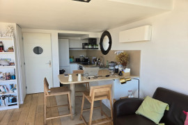 
                                                                                        Location
                                                                                         Duplex Mer Endoume