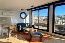 
                                                                                        Location
                                                                                         Duplex Mer Endoume