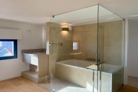 
                                                                                        Location
                                                                                         Duplex Mer Endoume