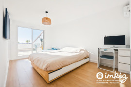 
                                                                                        Vente
                                                                                         Duplex rénové 84 m² • Sainte-Marie la mer