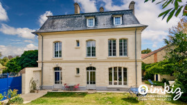 Vente
Élégante Maison de Maître 10 pièces 274 m2